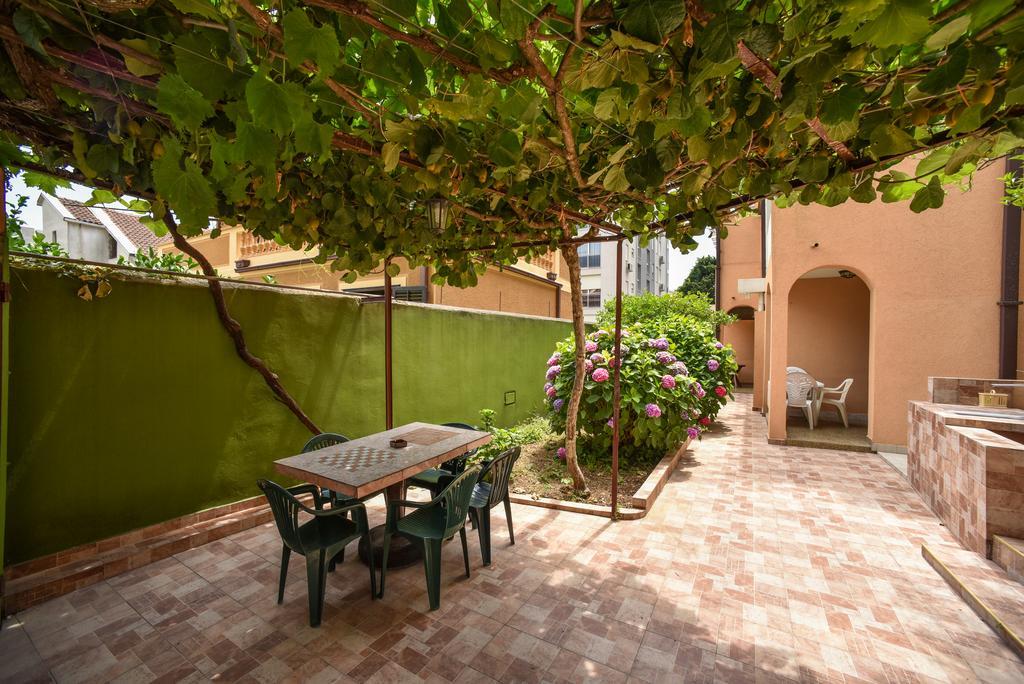 Mg Apartments And Rooms Budva Exterior photo